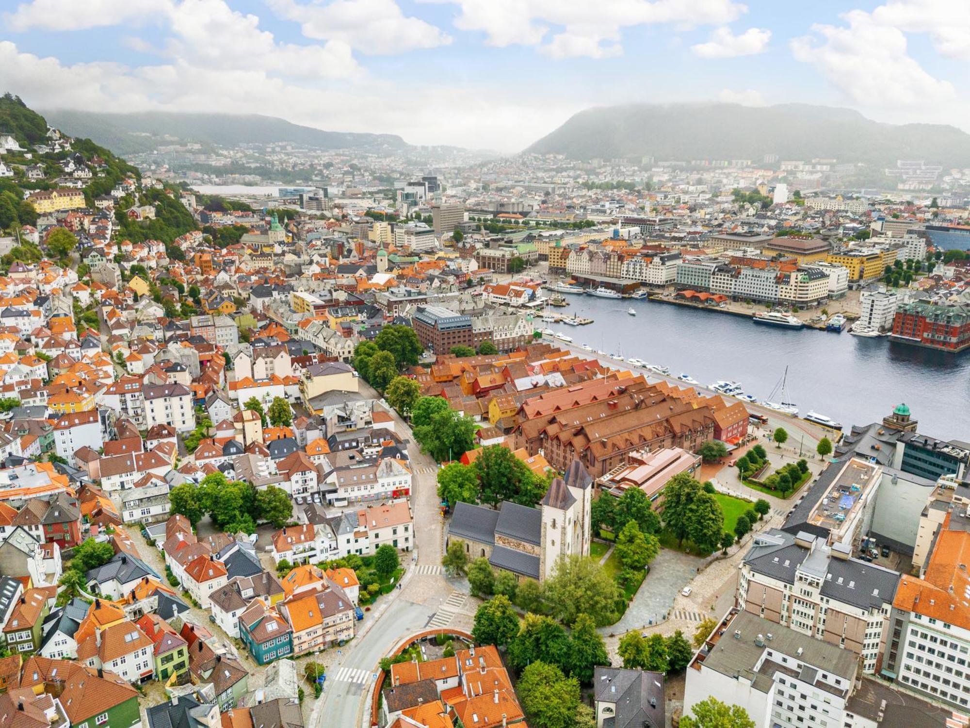 View To Bryggen - Renovated Dec 24 - Historic Cobblestone Street Apartman Bergen Kültér fotó
